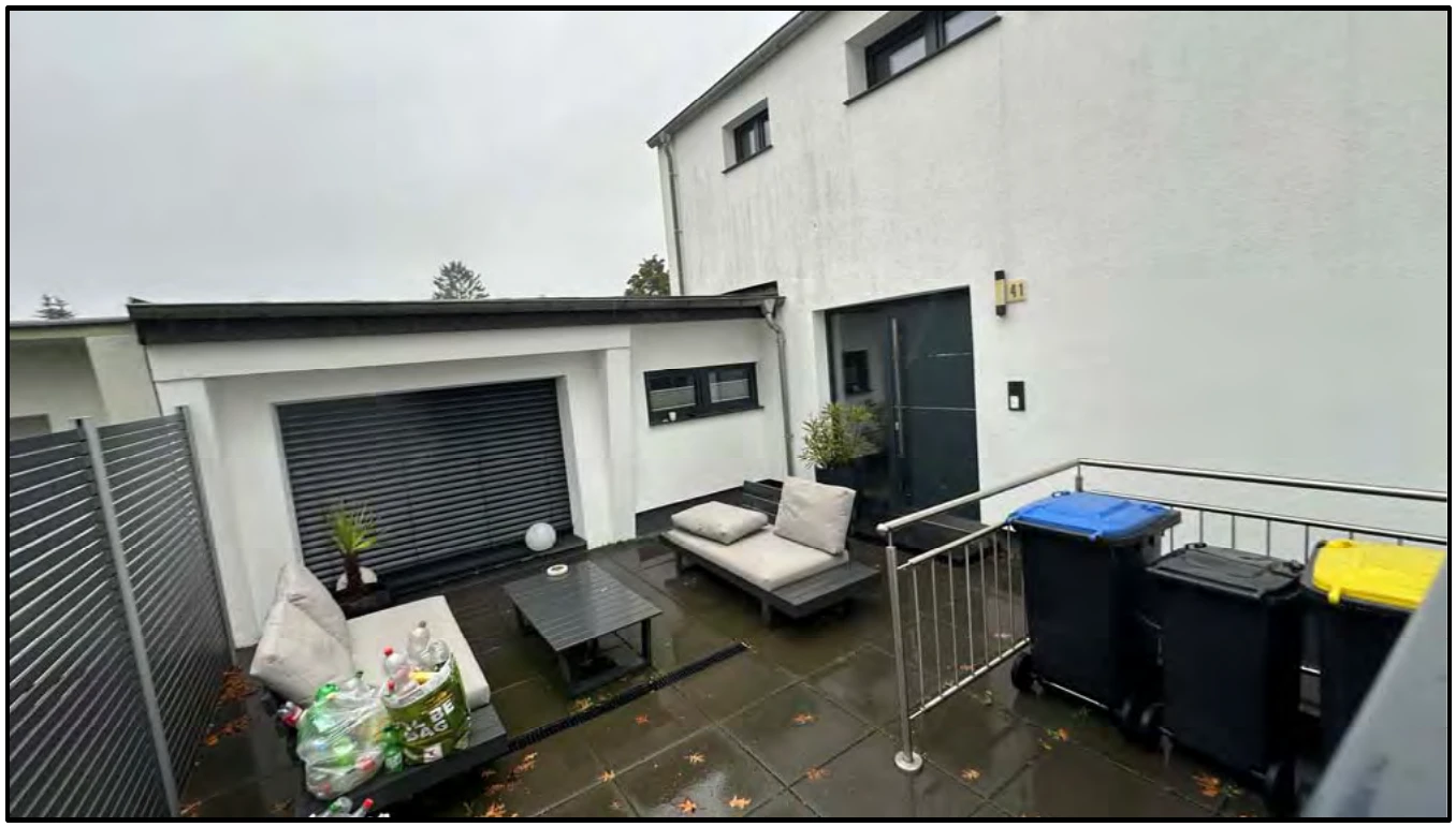 Einfamilien-Doppelhaushälfte nebst Anbau und Nebengebäude in Duisburg — Bild 2