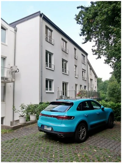 Kfz-Stellplatz, Eigentumswohnung (3 bis 4 Zimmer) in Bochum