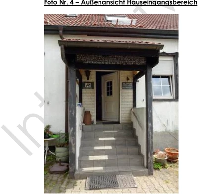 Zweifamilienhaus, Kfz-Stellplatz, Hinterliegergrundstück in Bochum