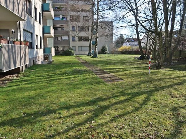 Garage, Eigentumswohnung (3 bis 4 Zimmer) in Bochum — Bild 2