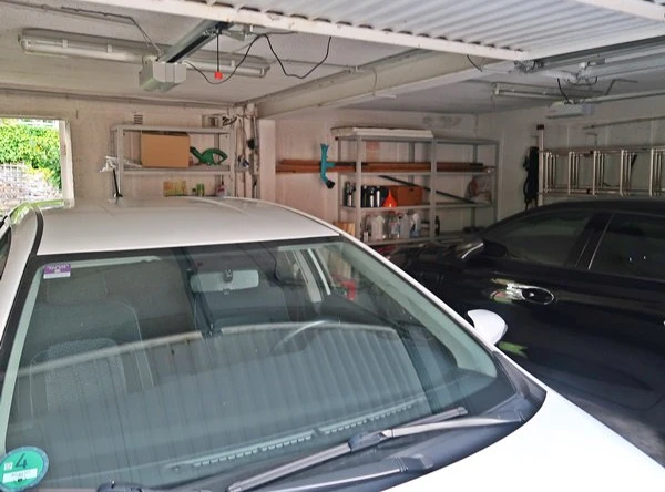 Einfamilienhaus mit Doppelgarage und Garten in Bochum — Bild 3