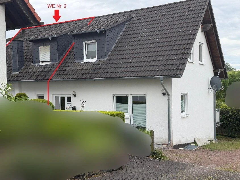 Eigentumswohnung (3 bis 4 Zimmer), zwei KFZ-Außenstellplätze in Arnsberg — Bild 2