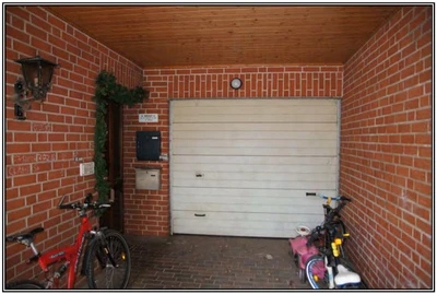 Zweifamilienhaus, Garage in Borgentreich