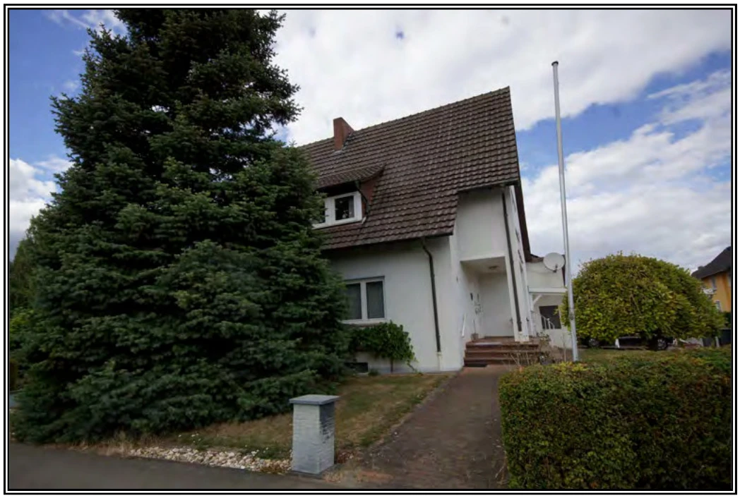 Garage, Einfamilienhaus in Warburg — Bild 2