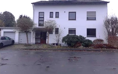 Zweifamilienhaus mit Doppelgarage in Minden