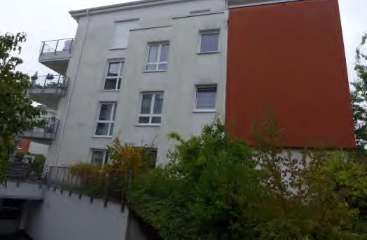 Eigentumswohnung (3 bis 4 Zimmer), Kfz-Stellplatz (Tiefgarage) in Oberursel — Bild 2