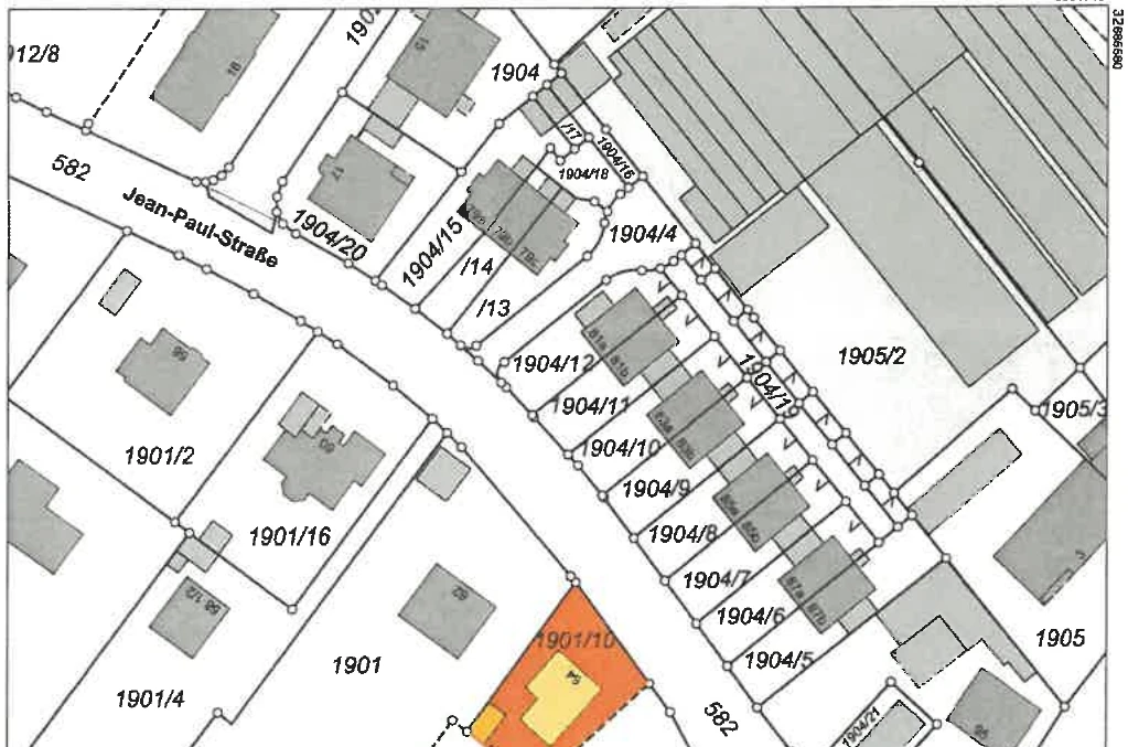 Mehrfamilienhaus in Bayreuth — Bild 2