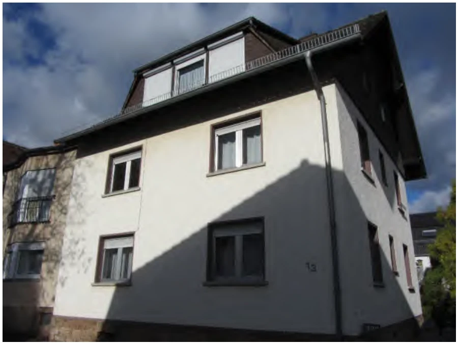 Mehrfamilienhaus in Friedberg — Bild 2
