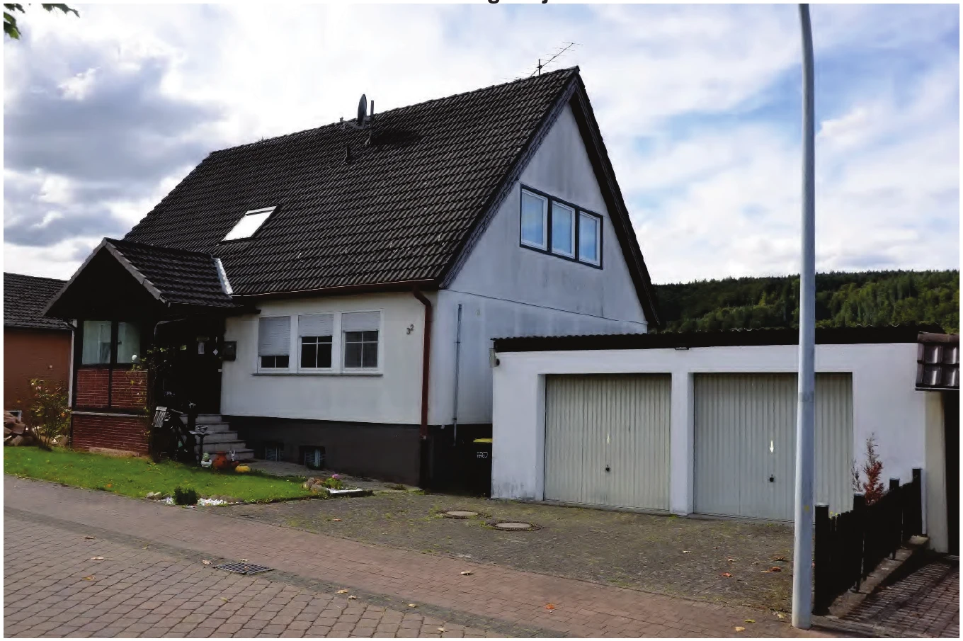 Einfamilienhaus mit Doppelgarage in Wesertal — Bild 3