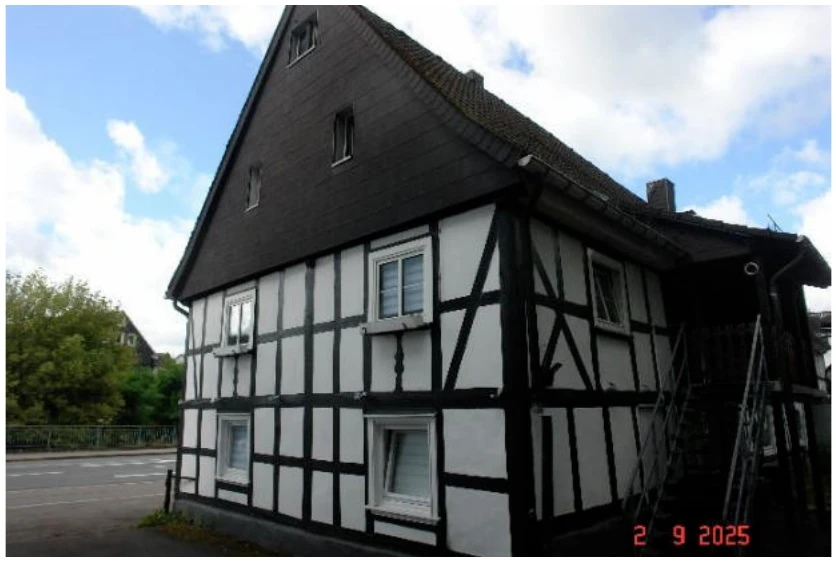 Ein-/Zweifamilienhaus in Gummersbach — Bild 2