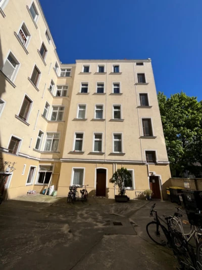 Wohn-/Geschäftshaus in Berlin