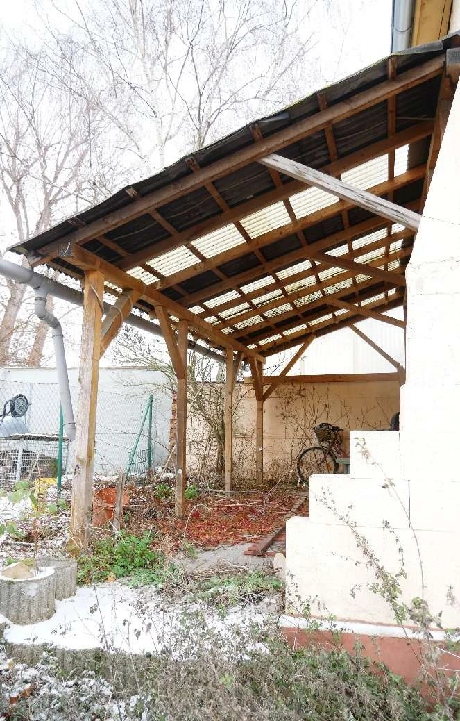Einfamilien-Wohnhaus mit Windfanganbau, Schuppen in Bad Frankenhausen — Bild 3