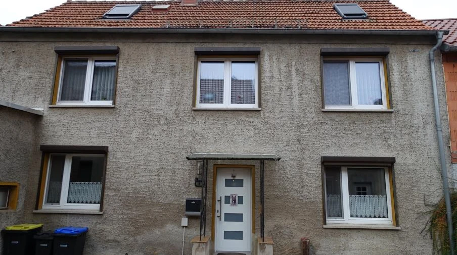Einfamilienhaus mit Anbau/ Garage in Oldisleben — Bild 2