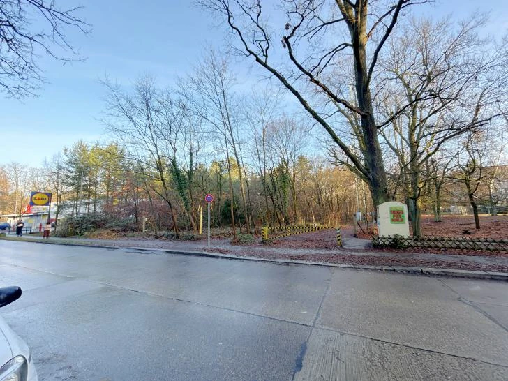 unbebautes Grundstück in Berlin — Bild 2