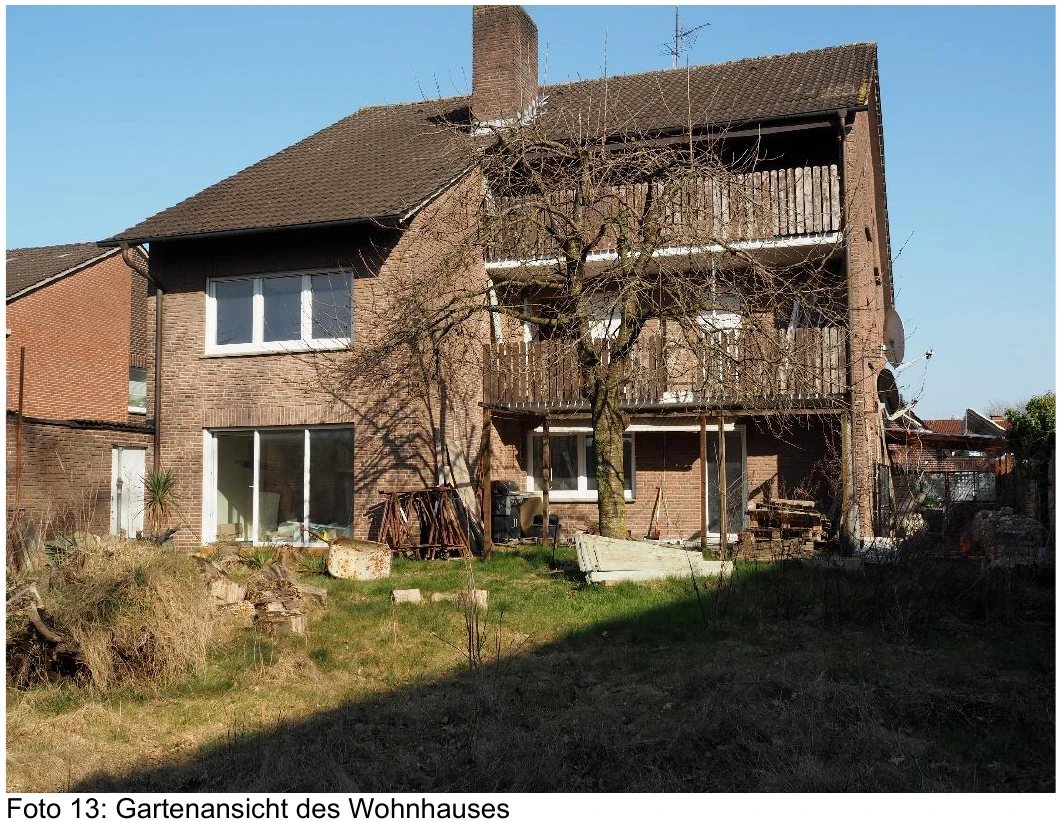 Dreifamilienhaus mit Doppelgarage und Carport in Gronau — Bild 2