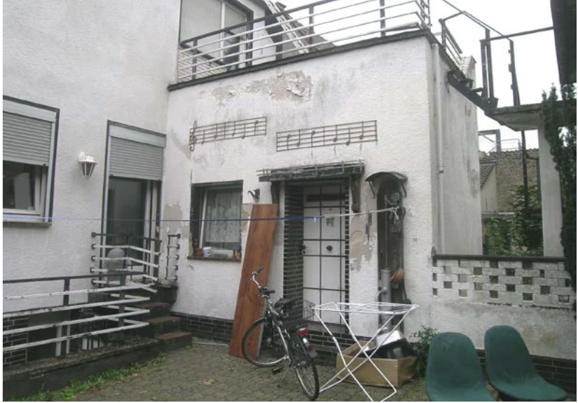 Zweifamilienhaus in Düsseldorf — Bild 2