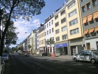 zwei Wohn- und Geschäftshäuser in Düsseldorf