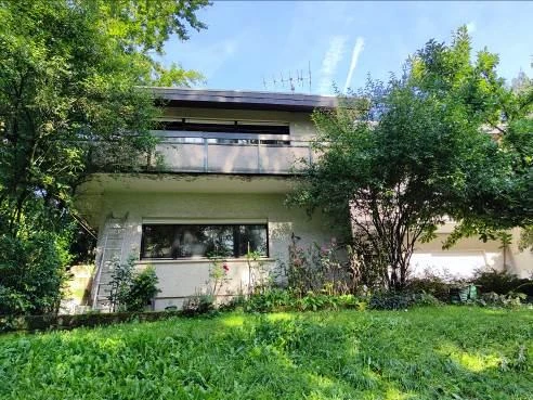 Garage, Wohnhaus mit Einliegerwohnung in Brachttal — Bild 2