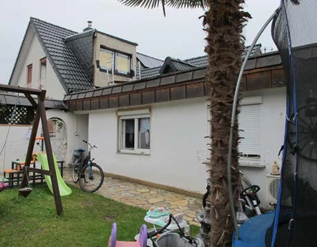 Ein-/Zweifamilienhaus in Düsseldorf — Bild 2