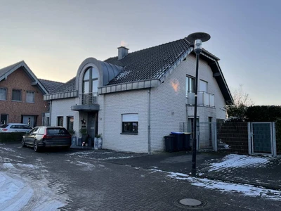 Garage, Einfamilienhaus in Heinsberg
