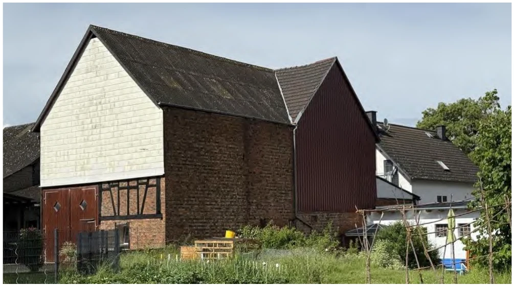 Einfamilienhaus mit Nebengebäude in Schöffengrund — Bild 3