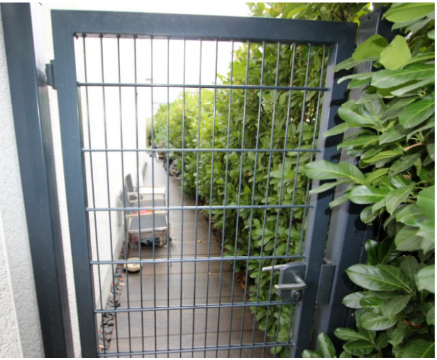 Reihenhaus, Einfamilienhaus, Kfz Stellplätze (2 Stück) in Köln — Bild 3