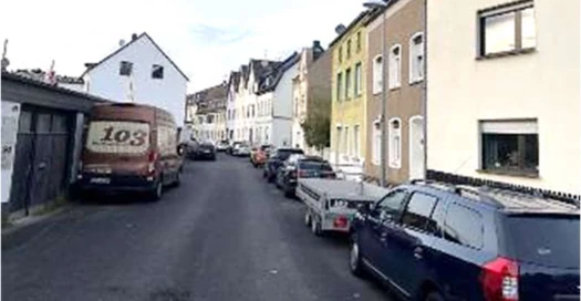 Zweifamilienhaus, Garage in Köln — Bild 3