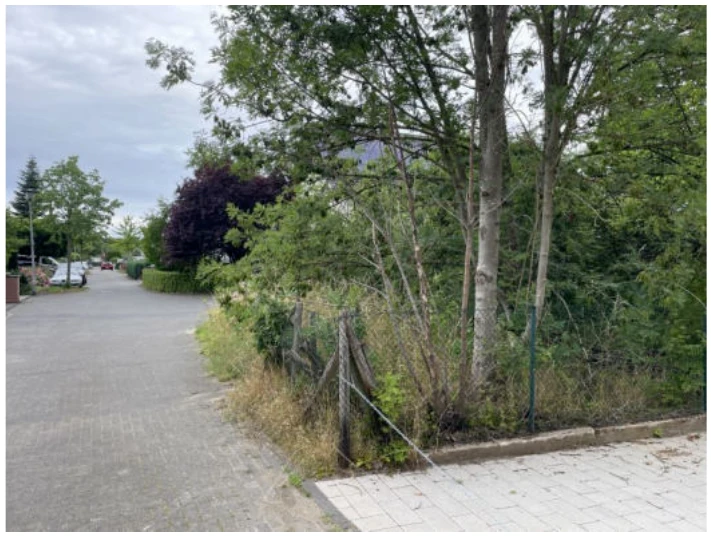 Unbebautes Grundstück (Grünfläche) in Köln — Bild 2