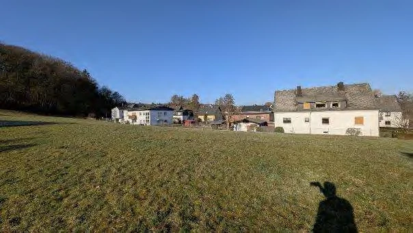 unbebautes Grundstück in Ehringshausen