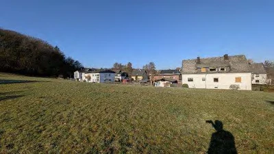 unbebautes Grundstück in Ehringshausen