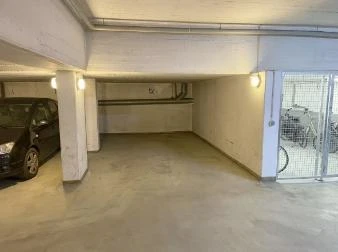 Kfz-Stellplatz (Tiefgarage) in Köln — Bild 3