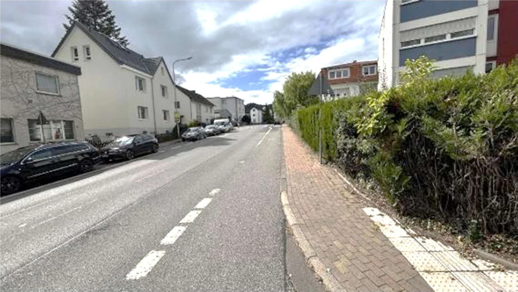 Eigentumswohnung (ab 5 Zimmer), Garage in Kelkheim am Taunus