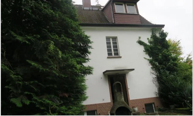 Einfamilienhaus, Garage in Schwalbach — Bild 2