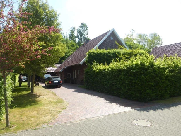 Einfamilienhaus, Wohneigentum in Detern — Bild 2