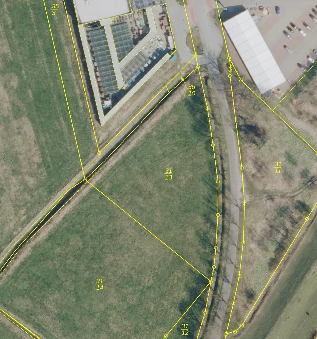 land- und forstwirtschaftlich genutztes Grundstück, Landwirtschaftsfläche und Waldfläche in Leer — Bild 2