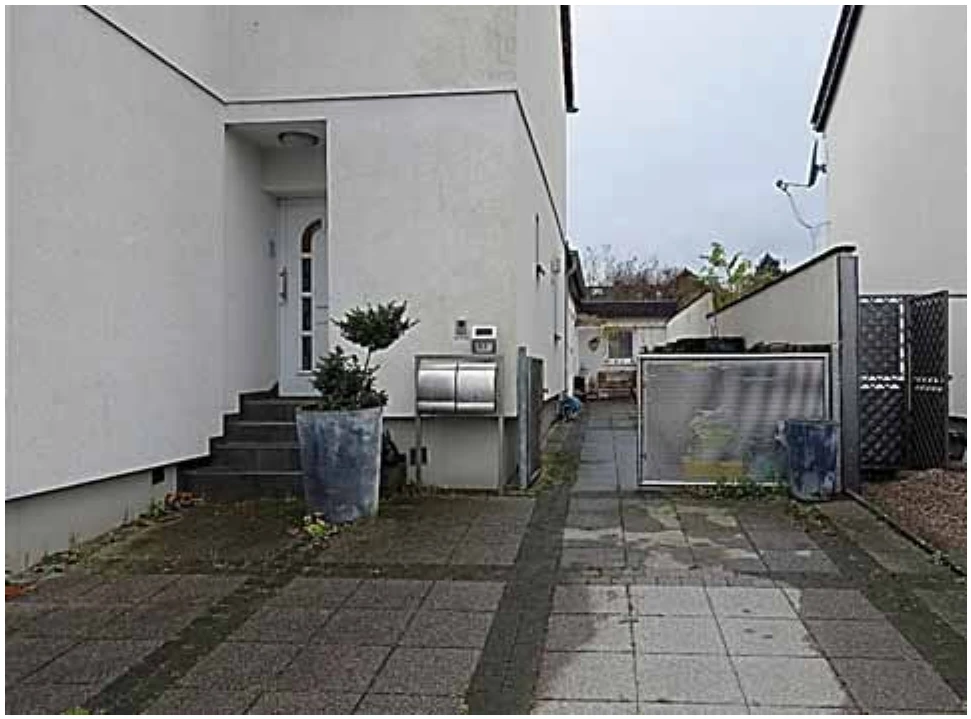 Zweifamilienhaus, Garage in Wesseling — Bild 3