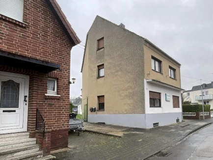 Zweifamilienhaus, Garage in Erftstadt — Bild 2