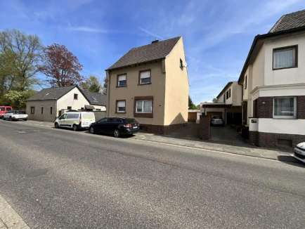 Einfamilienhaus mit Anbau in Erftstadt — Bild 2