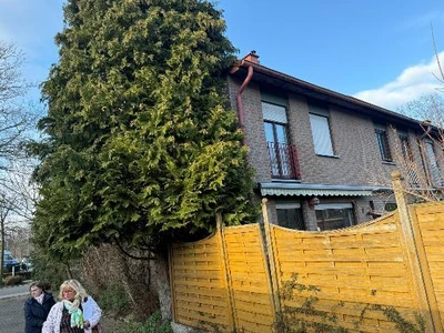 Garage, Einfamilienhaus, Reihenhaus, Gemeinschaftsfläche, Garagenzufahrt in Essen