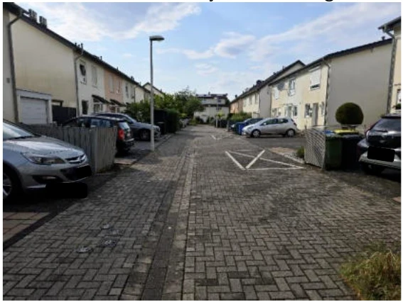 Kfz-Stellplatz, Einfamilienhaus in Bonn — Bild 2