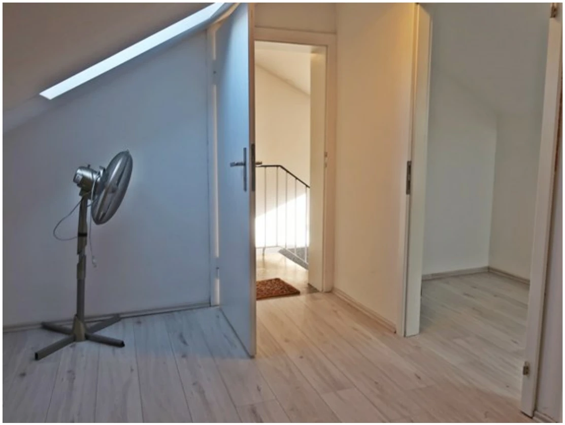 Wohn- und Geschäftshaus in Wuppertal — Bild 2