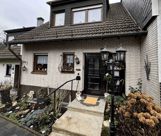 Garage, Einfamilienhaus in Wuppertal