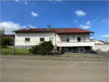 Mehrfamilienhaus, Gewerbeeinheit (z.B. Laden, Büro), Wohn-/Geschäftshaus in Reiskirchen — Bild 2