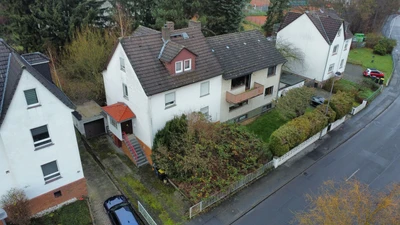 Dreifamilien-Doppelhaushälfte in Kassel
