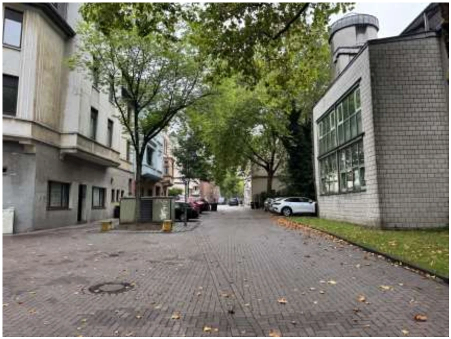 Wohn-/Geschäftshaus in Duisburg — Bild 2