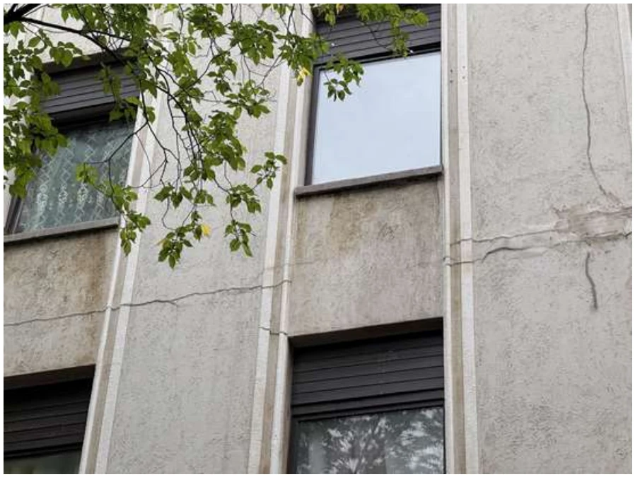 Wohn-/Geschäftshaus in Duisburg — Bild 3