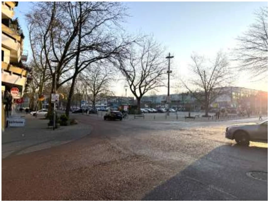 Wohn-/Geschäftshaus in Duisburg — Bild 3