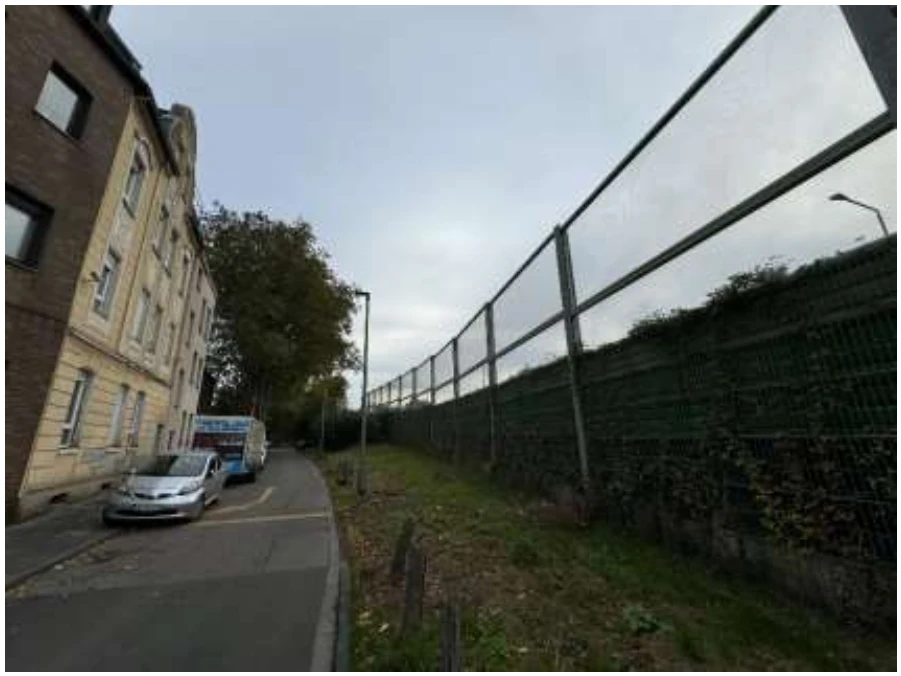 Eigentumswohnung (3 bis 4 Zimmer) in Duisburg — Bild 3