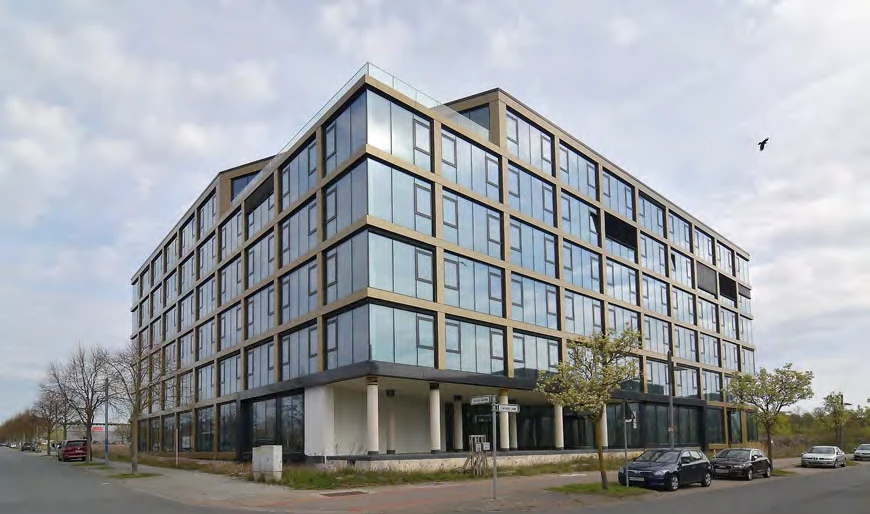 gewerblich genutztes Grundstück, 6-geschossiges Bürogebäude in Hannover