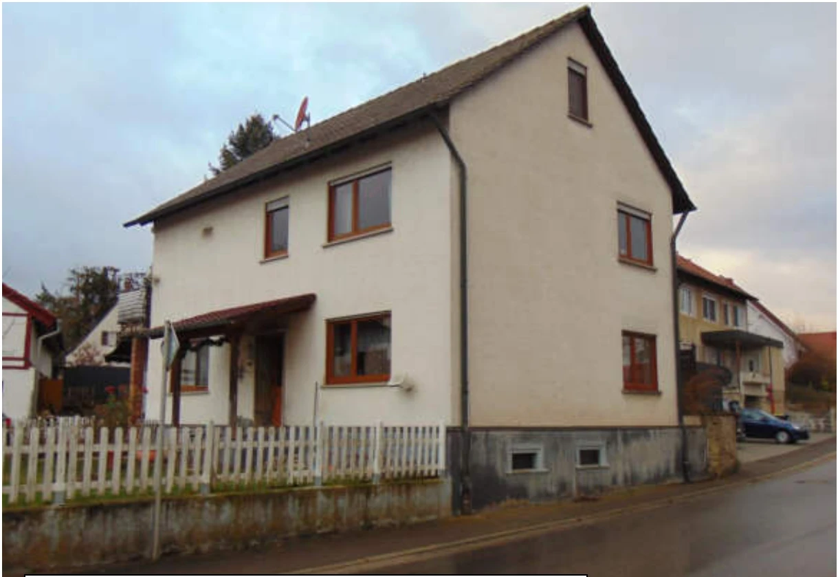 Zweifamilienhaus, Garage in Grettstadt — Bild 2